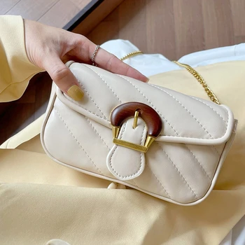 Мини-сумка через плечо с вышитой текстурой цепочки 2023 новая нишевая универсальная маленькая квадратная сумка на одно плечо для женщин
